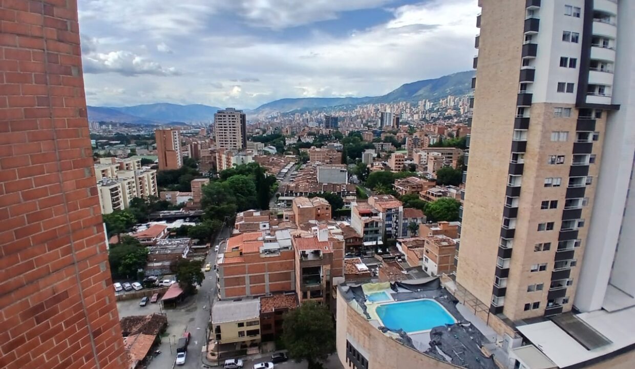 WhatsApp Image 2025-07-08 at 4.12.08 PM (4)