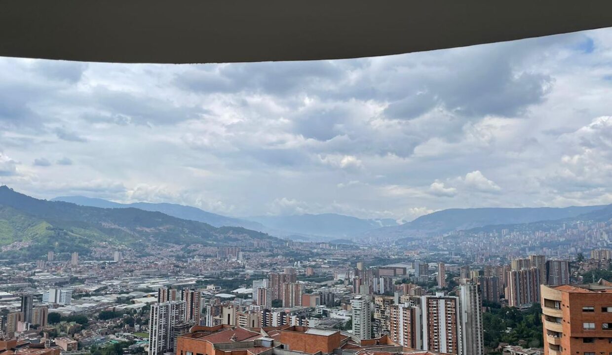 WhatsApp Image 2025-07-24 at 1.19.19 AM (2)